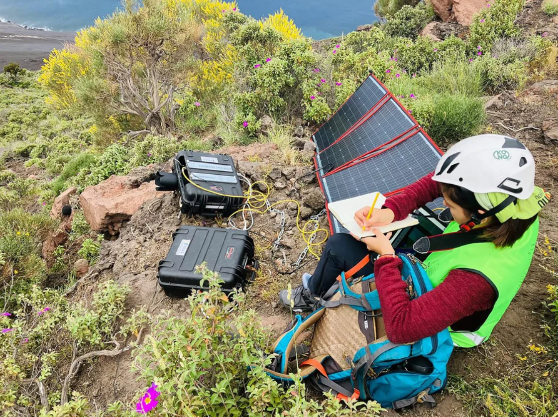 Vulcani, una "valigia" high-tech per studiare le eruzioni