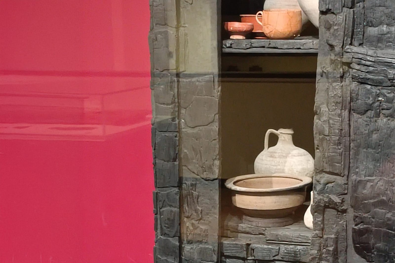 A tavola con i Romani: Ercolano espone l'antica credenza post image