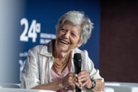 Donne e scienza, la lezione di Amalia Ercoli Finzi: "Alle bambine regalate bambole e meccano" post image