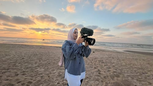 Da Gaza a Pisa, il futuro di Engy ricomincia dall’università: "Studio la pace perché conosco la sua assenza" post image