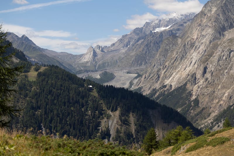 Il Monte Bianco e i suoi ghiacciai sono sempre più fragili e sofferenti post image
